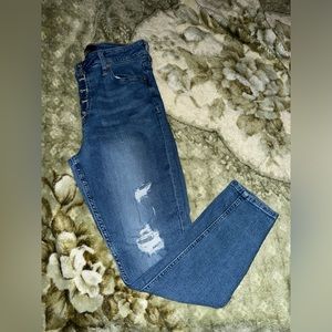 Gap High Rise Universal Legging